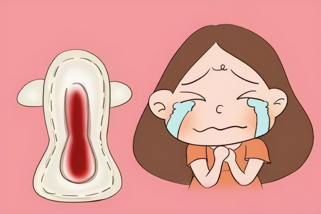 来例假时排出一团血块是怎么回事,来例假流出血块怎么回事