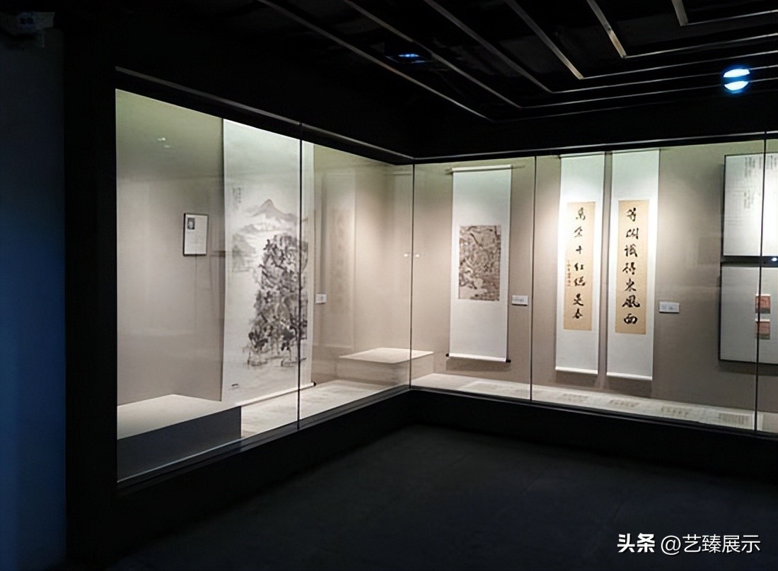 *物文**展柜设计注意事项