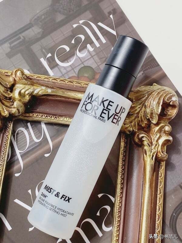 植村秀定妆喷雾保湿版测评,口碑好用的定妆喷雾植村秀