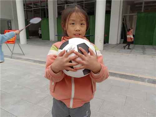 暖流计划：小小体育包，承载大梦想（七）