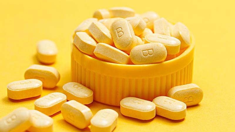 老年人脑部萎缩吃什么维生素好呢,老人脑萎缩吃什么能食疗恢复