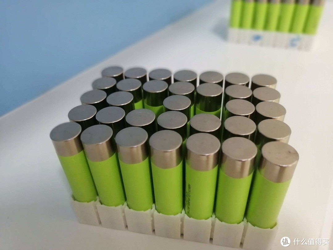 没有充电宝就会焦虑的年代，和老王一起选购适合你的充电宝吧