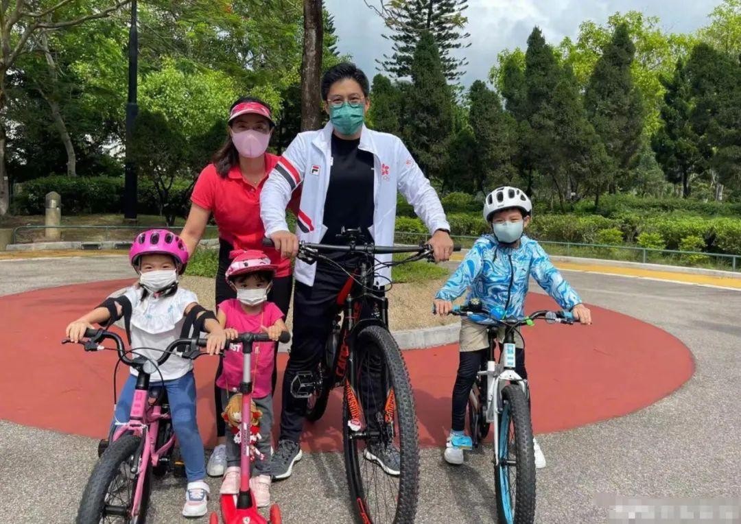霍启刚郭晶晶在香港的地位,霍启刚郭晶晶香港媒体评价