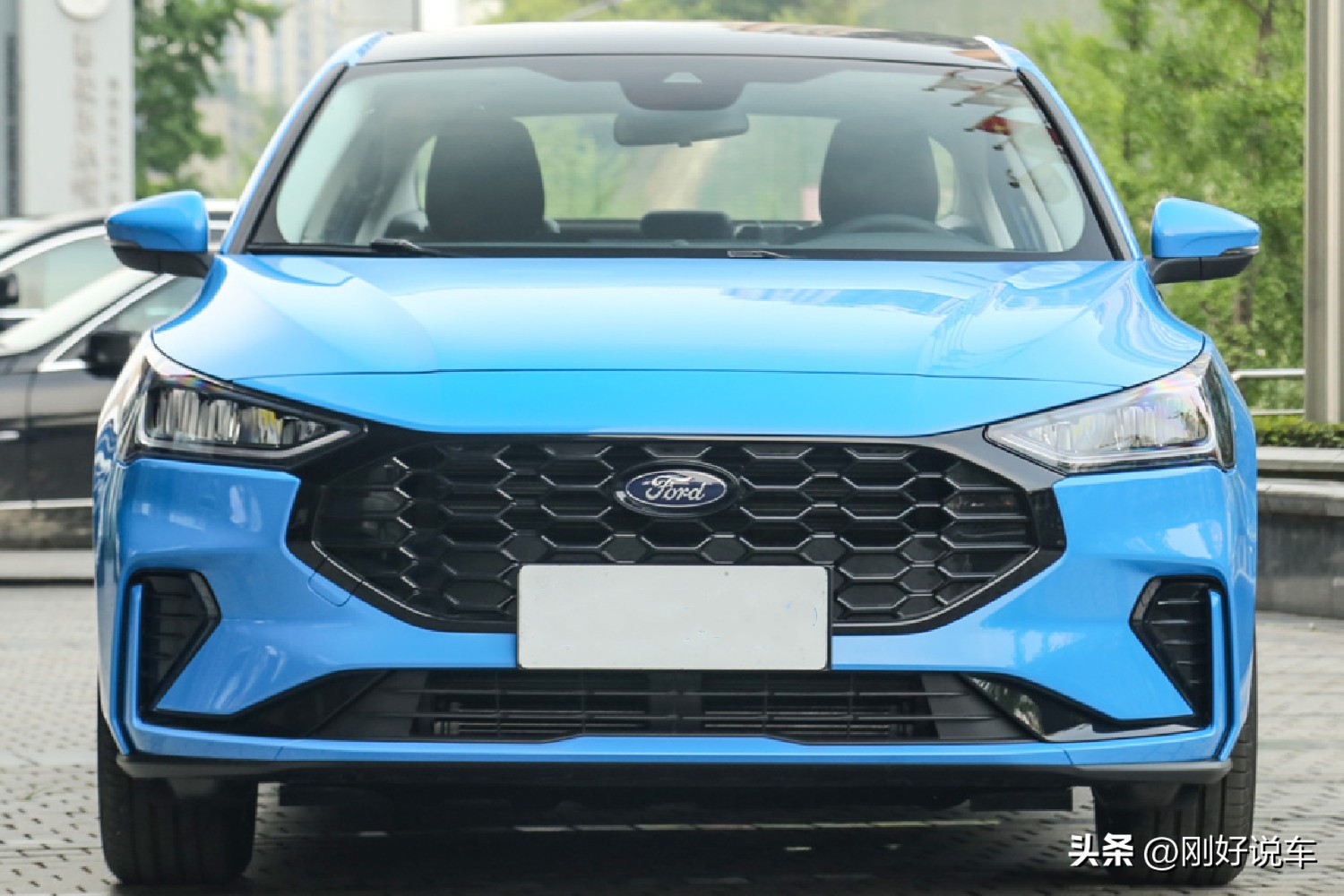 1.5t加6at的福克斯质量怎么样,比轩逸省油耐用的车型