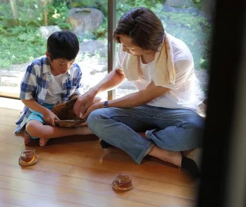 生双胞胎女儿被人嫌弃生不出儿子,生两个女儿被人嘲笑怎么办
