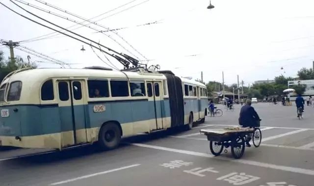 三十年前的北京现在的照片,40年前的北京还记得吗