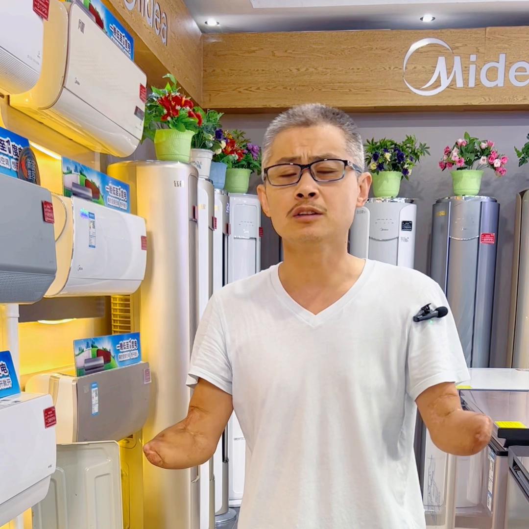 喜欢你就来不喜欢请你绕道逼免最后弄得不愉快我不...