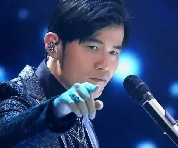 截止2020周杰伦代言了哪些品牌,周杰伦什么时候代言的可比克薯片