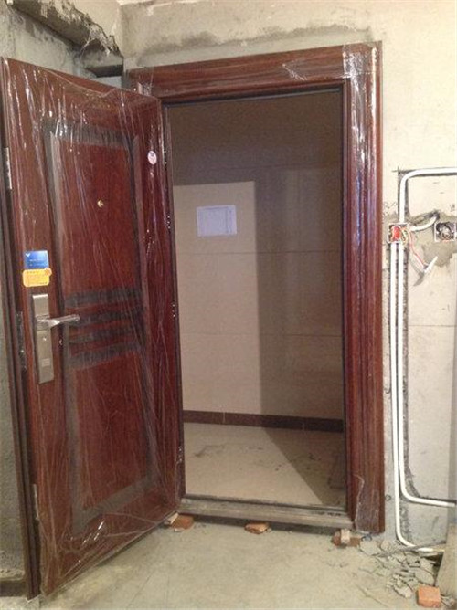 开关门吱吱响怎么解决,开关门老是响怎么处理