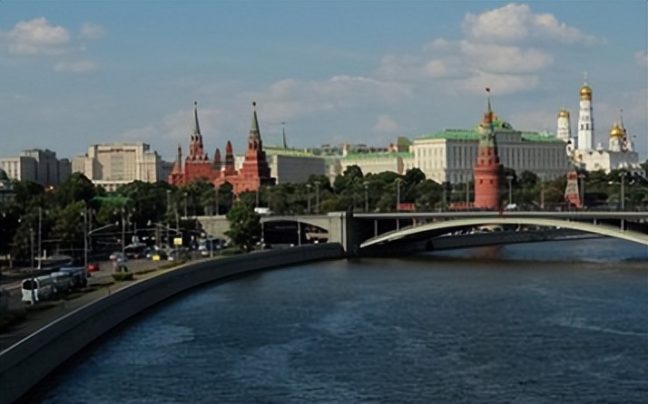 克里姆林宫最著名的的建筑,克里姆林宫最美塔楼图片