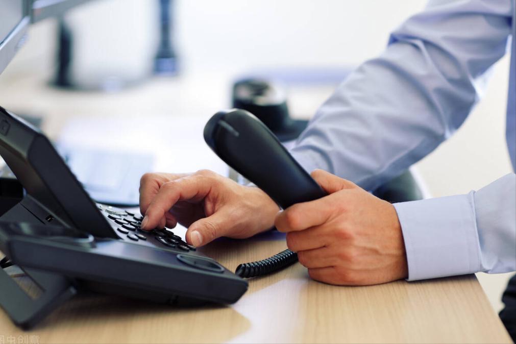 国内固定电话什么时候普及的,发达国家为什么还用固定电话