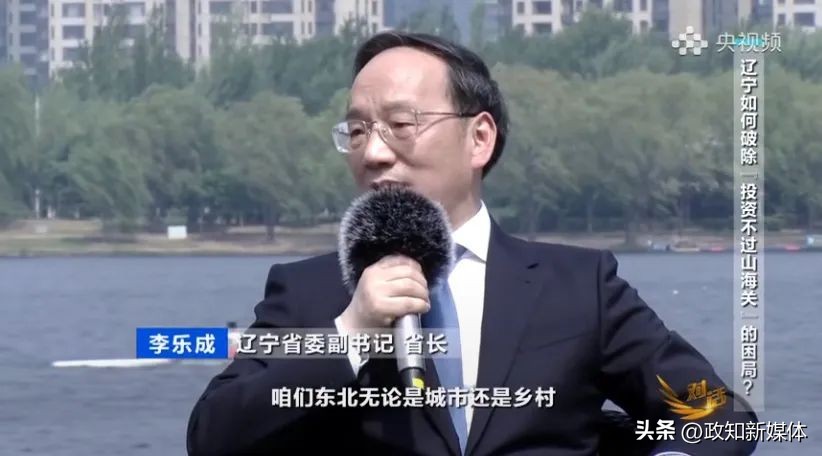 省会市委书记到车站迎接百名博士，背后有深意