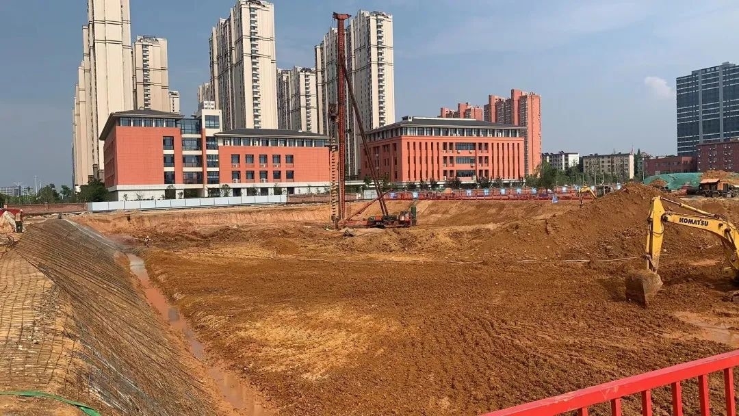 经开区扩区基础设施项目,经开区重点项目建设进展情况汇报