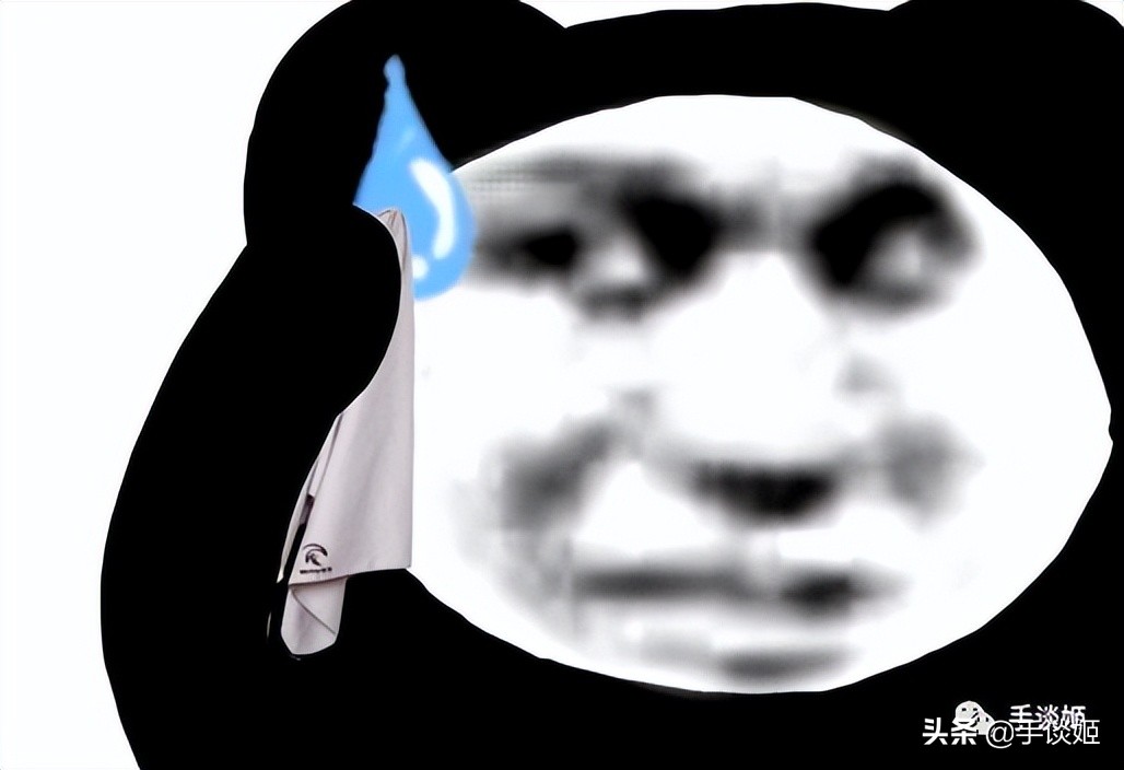 “最懂卖酒卖药”的董事长，因在游戏里被封，便自己做了个游戏