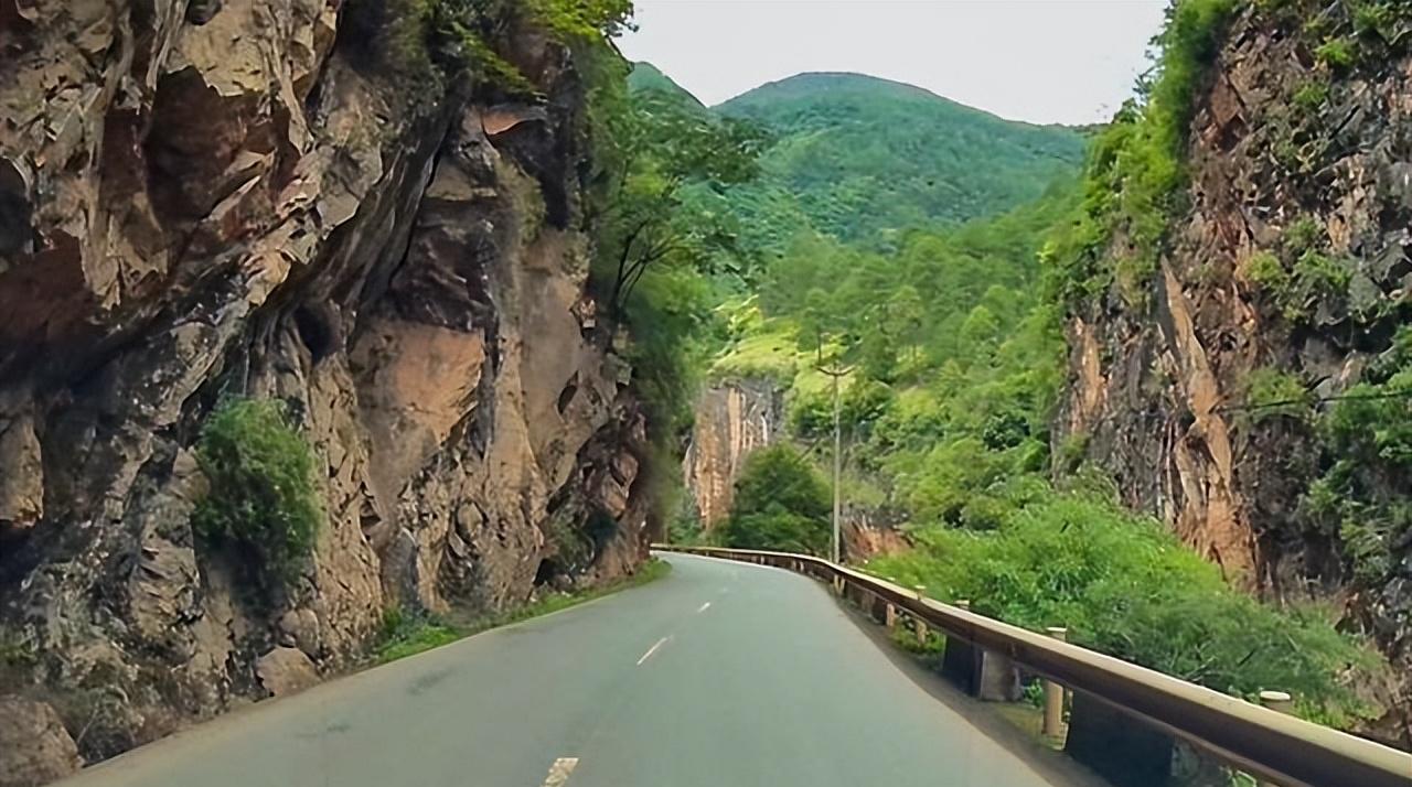 西昌至泸沽湖自驾最佳路线,西昌自驾到泸沽湖三天两夜攻略