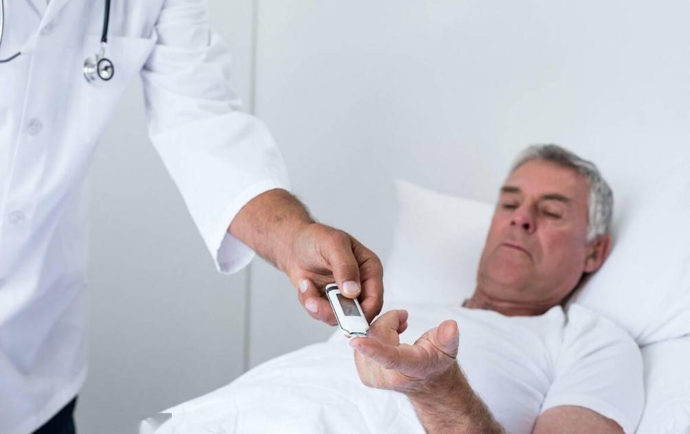 糖尿病初期是不是不能吃太好的药,糖尿病的功能性损害怎么治疗