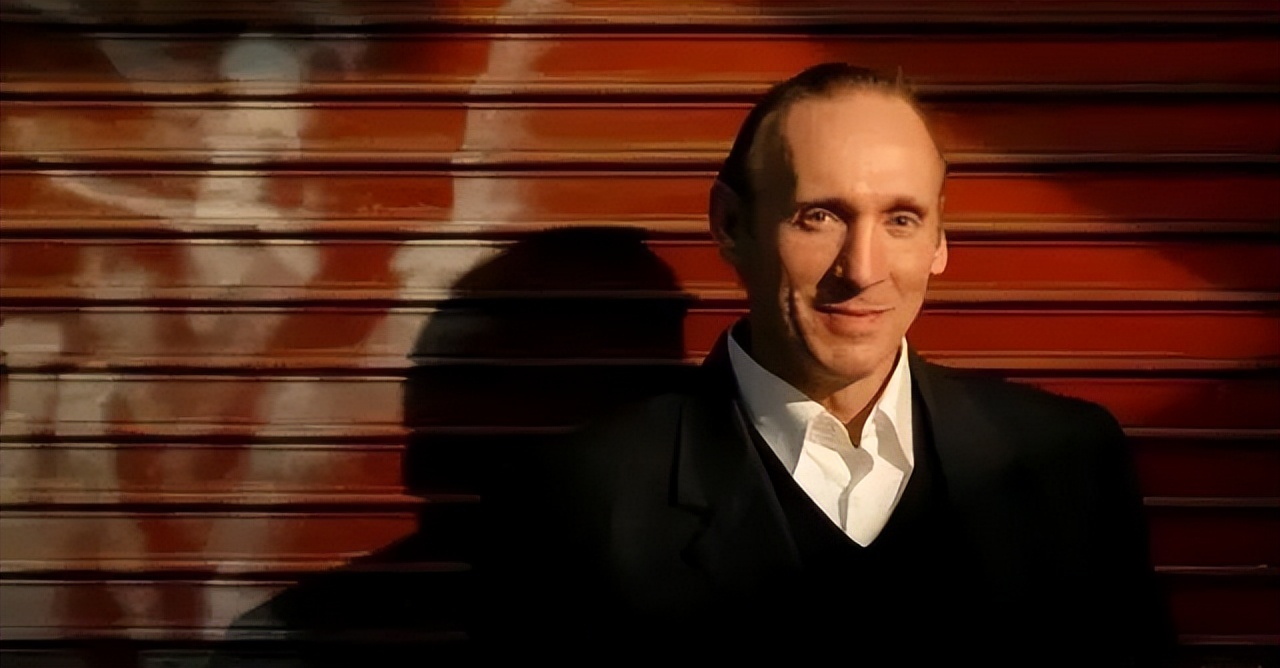 重读《项塔兰》才明白：一个真正的男人是不会让欲望战胜理性的