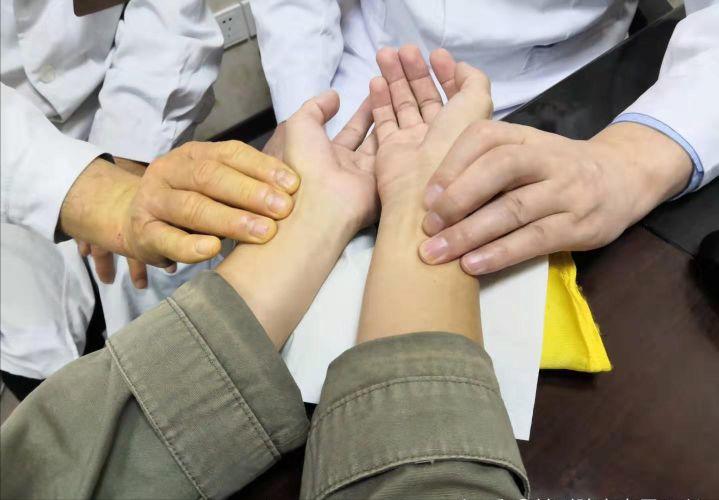 被前列腺炎折磨睡不着觉,慢性前列腺炎折磨了二十年了