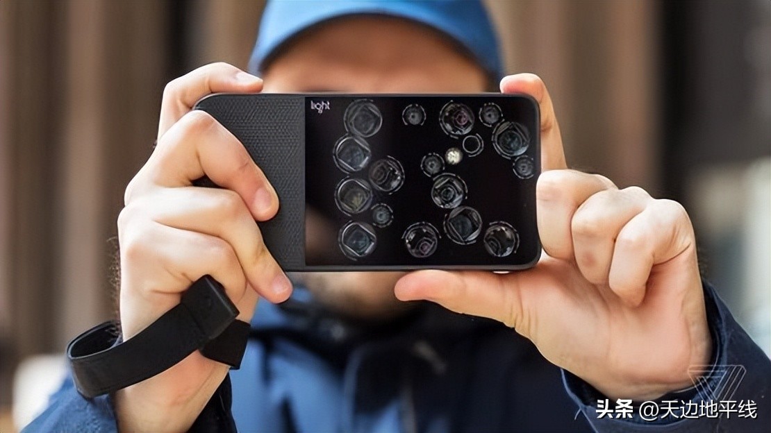 手机摄像头为什么越来越模糊,苹果摄像头为啥设计越来越丑