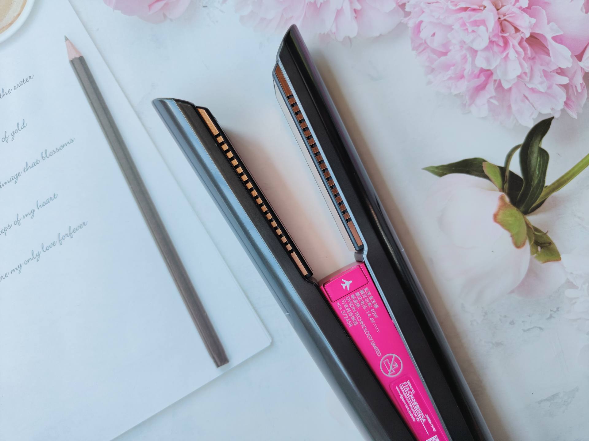 哪款直发梳最好用,哪一款的直发梳好用