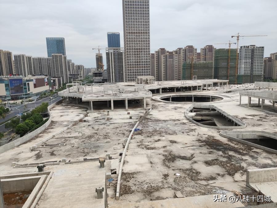 合肥宝能环球汇购物中心拍卖,合肥最大烂尾的商业综合体