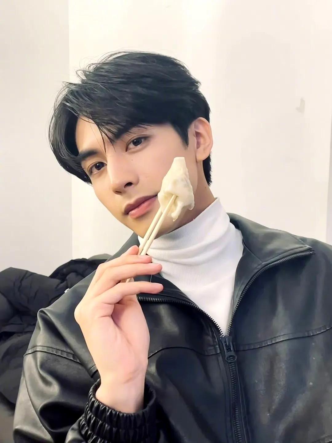 十位全球顶级帅哥,顶级浓颜系帅哥