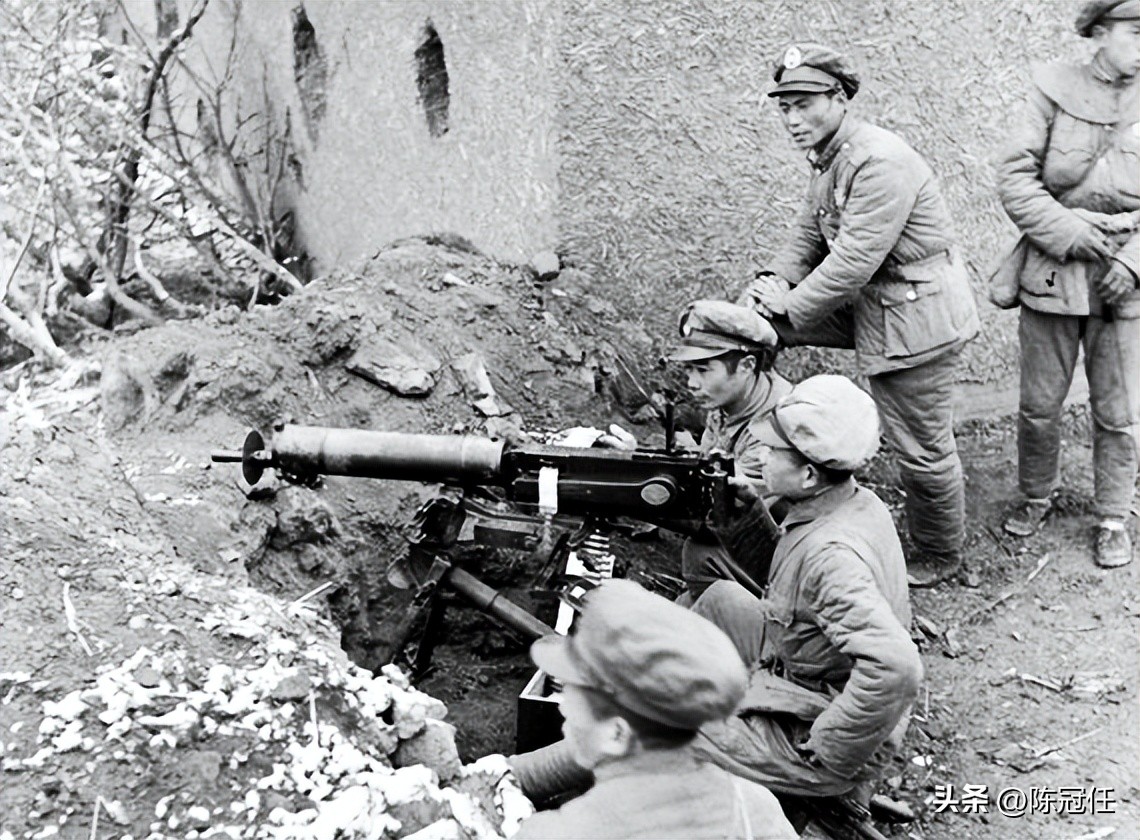 2营被敌层层包围，死打不出，意外成为主力“围城打援”的诱饵