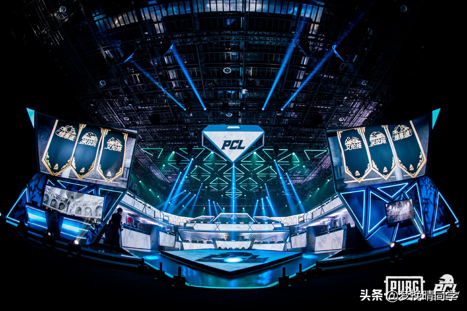 4AM韦神直播谈及孤存，XDD：存宝被骗歪头了，估计连微信都注销了