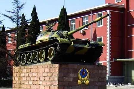 读完高中什么时候去当兵最合适,高中毕业几年去当兵有前途吗