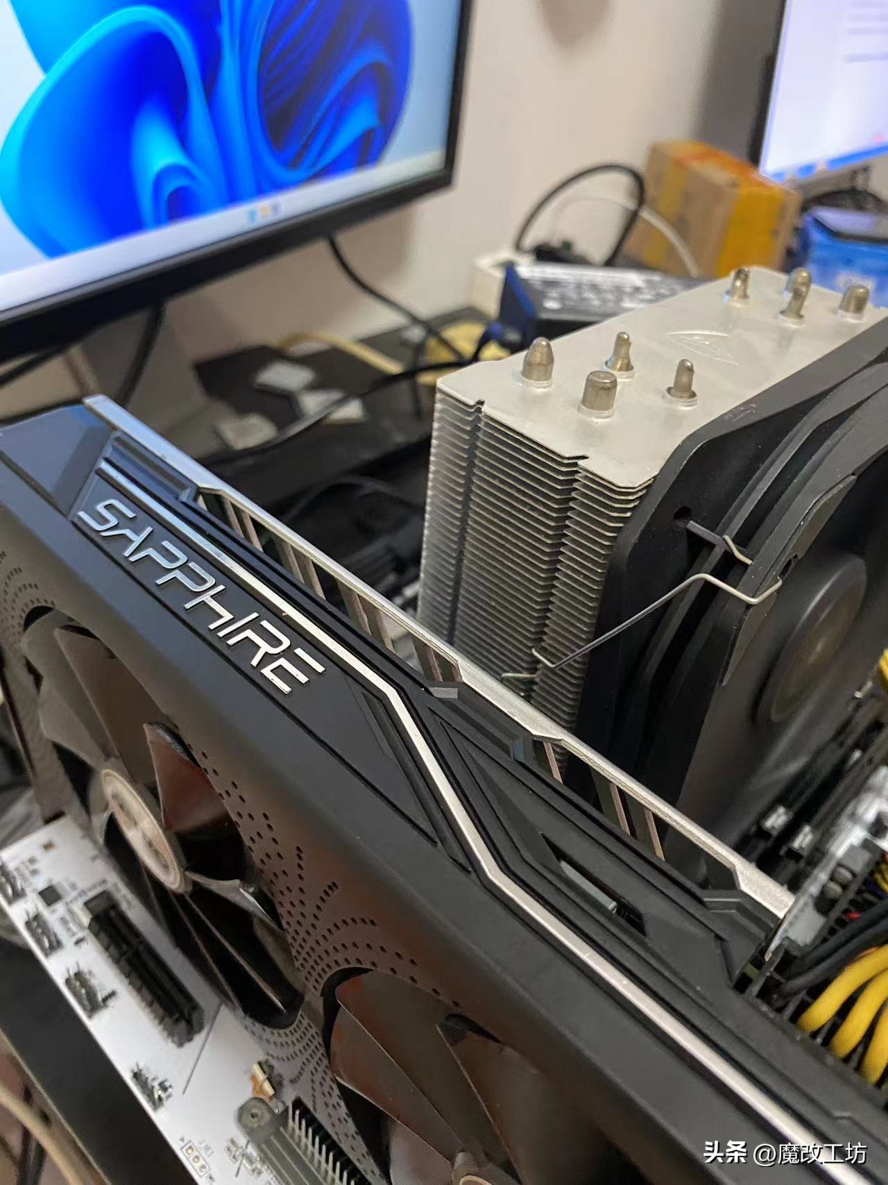 8年时间!AMD埃尔斯米尔岛核心FF修订8GB显卡终于开核破解2048SP