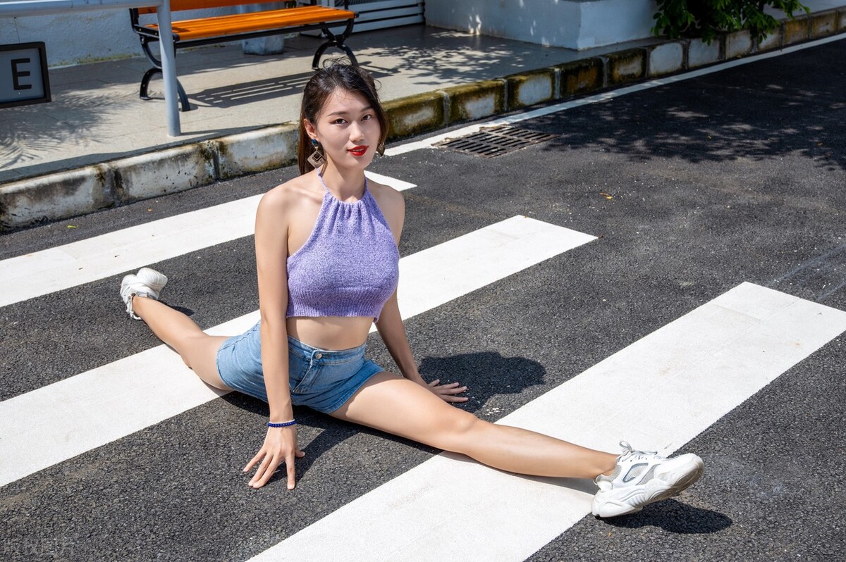 瘦大腿窍门,瘦小肚腩瘦大腿的运动直播