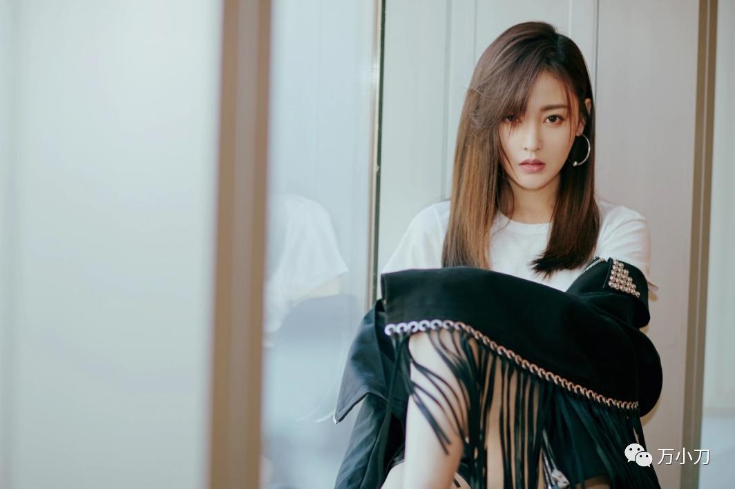 “长腿女神”张天爱:从做巩俐“光替”到演太子妃走红,情史成谜