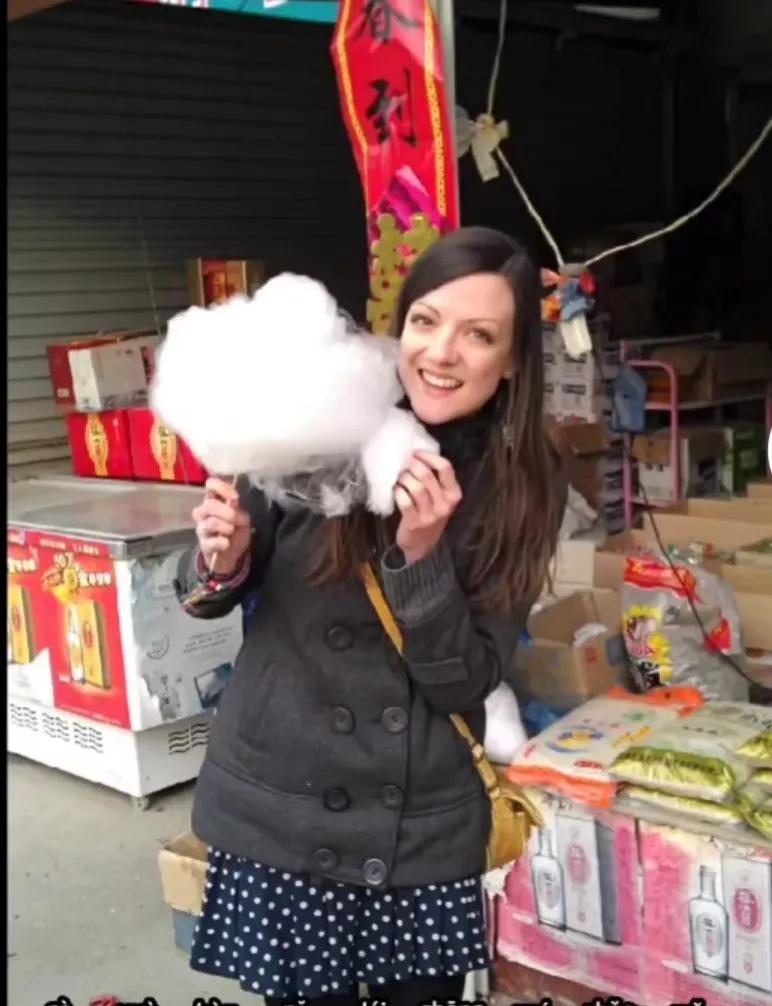 90后小伙在武汉做志愿者,90后湖南小伙去武汉做义工