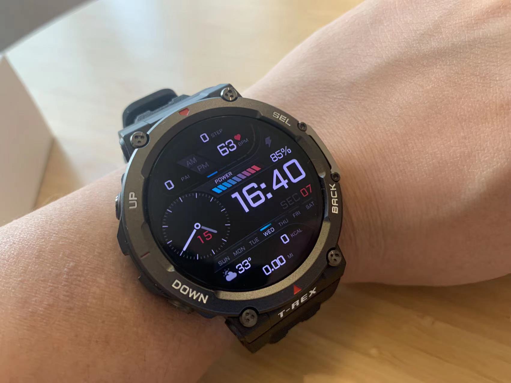 鍗庣背鎵嬭〃蹇冪巼鐩戞祴娴嬭瘎,amazfit鍗庣背鎵嬭〃2娴嬭瘎