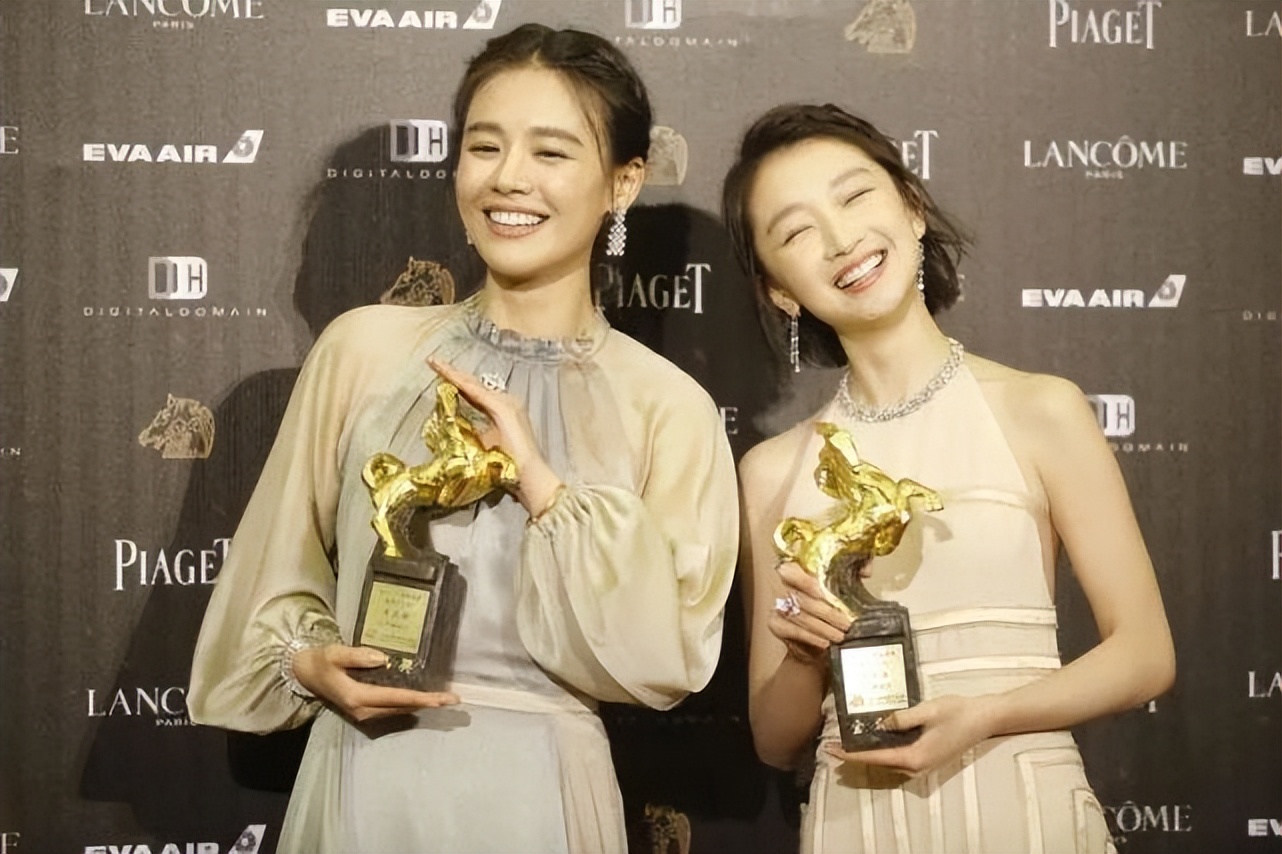 周冬雨马思纯现状,周冬雨马思纯拿奖