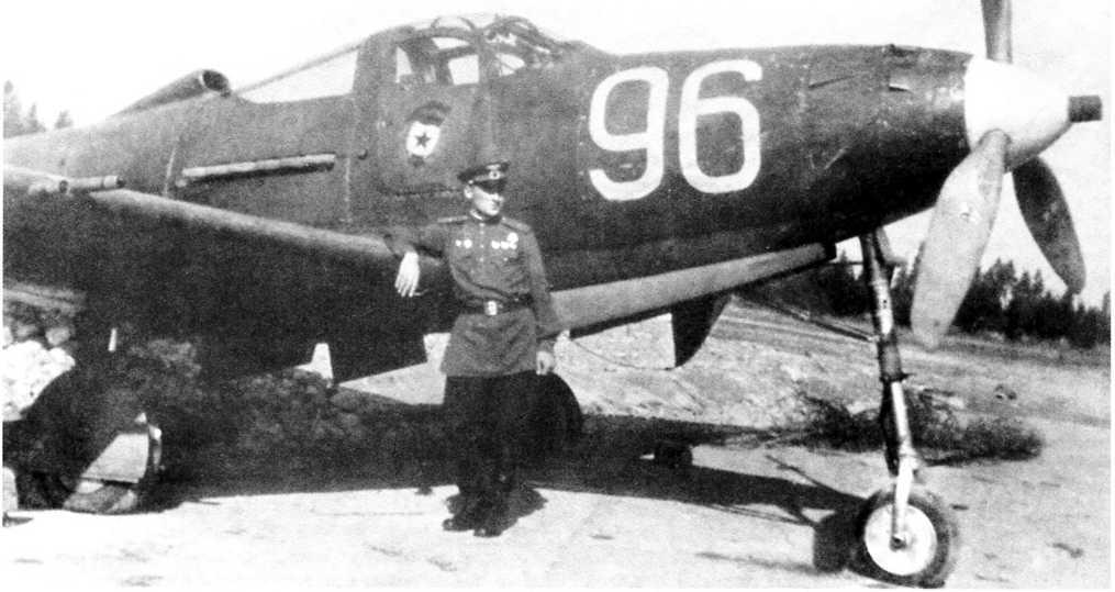 俄罗斯战机眼镜蛇机动,f22战斗机眼镜蛇