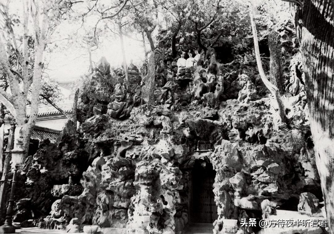 老照片90年代的故宫 (故宫老照片光影百年)