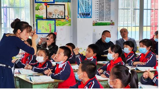 四川南部县碧龙小学,南部县碧龙小学教导主任