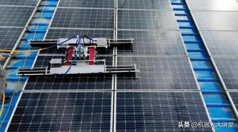 太阳能光伏自动清洗机器人,光伏清扫机器人投资比例高得惊人