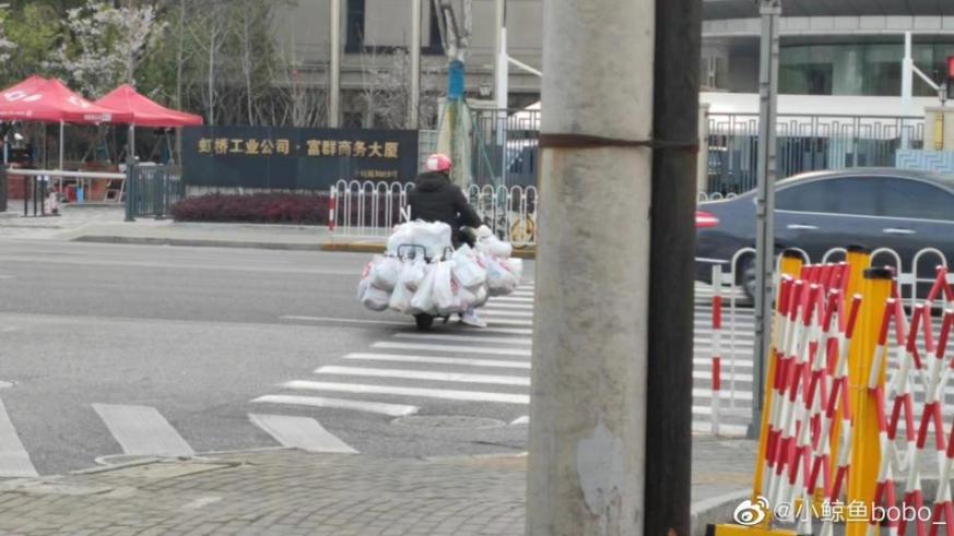 疫情围城下的上海，让我顿悟什么叫“仗义每多屠狗辈”