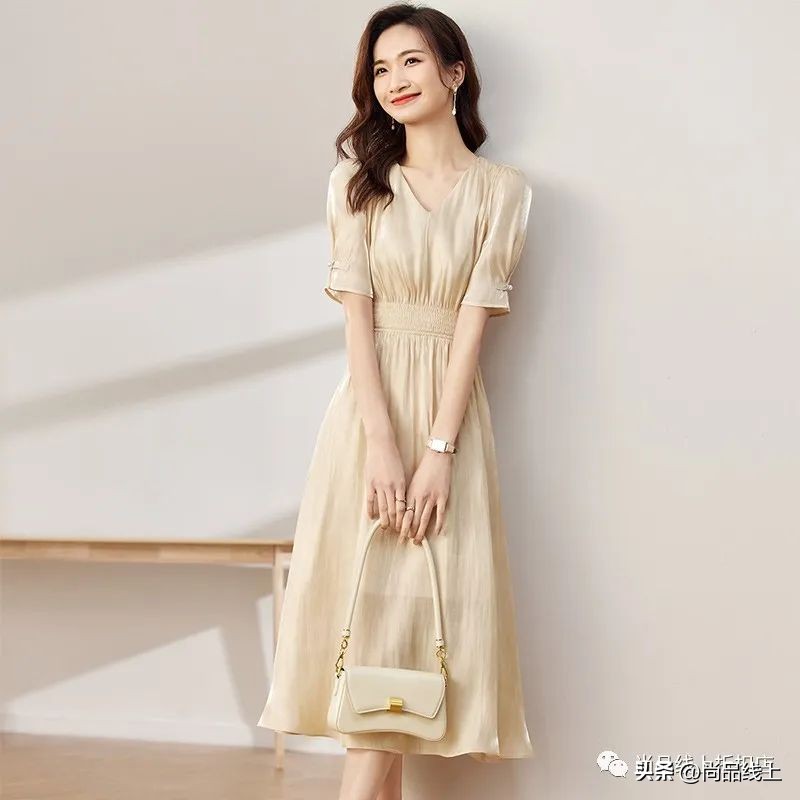 随便搭配半裙又好看又显腿长！【尚都比拉】女装，一口价49元任选