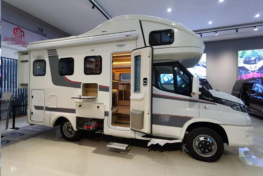 停车被锁了轮子怎么处罚,车停路边被锁轮胎怎么办