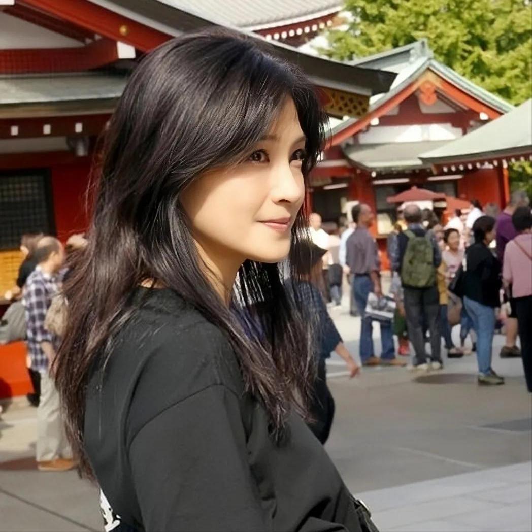 如今56岁却从没谈过恋爱,56岁从来没谈过恋爱