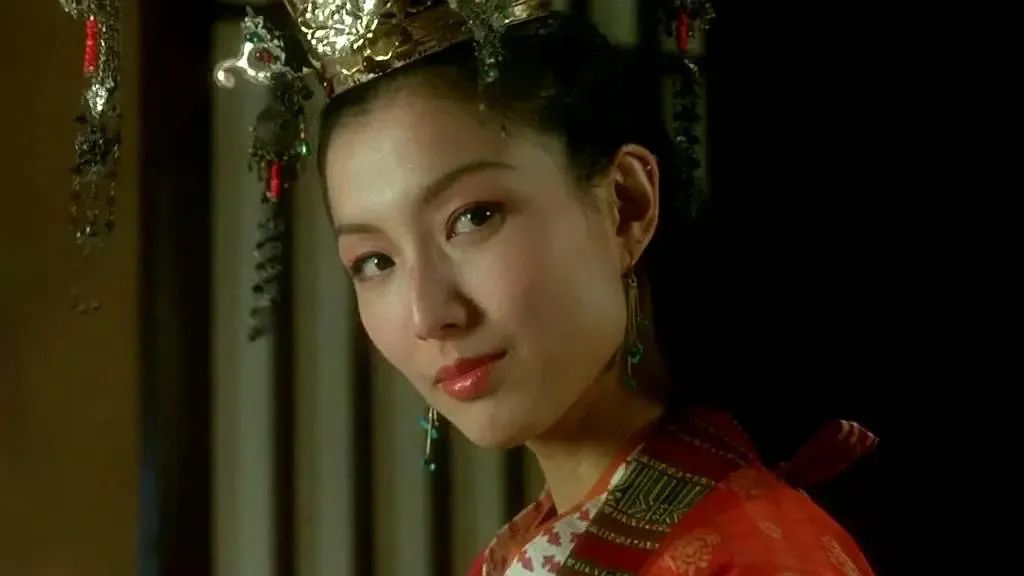 第九届金像奖颁奖典礼视频林青霞,26届金马奖林青霞走红毯