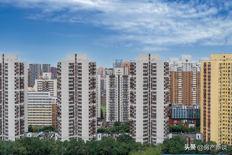 未来10年楼梯房发展,未来是电梯房还是楼梯房值钱