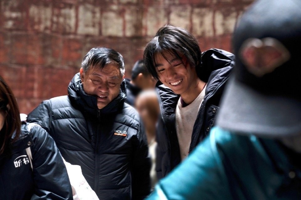 王俊凯笑得好开心,王俊凯笑起来真好看