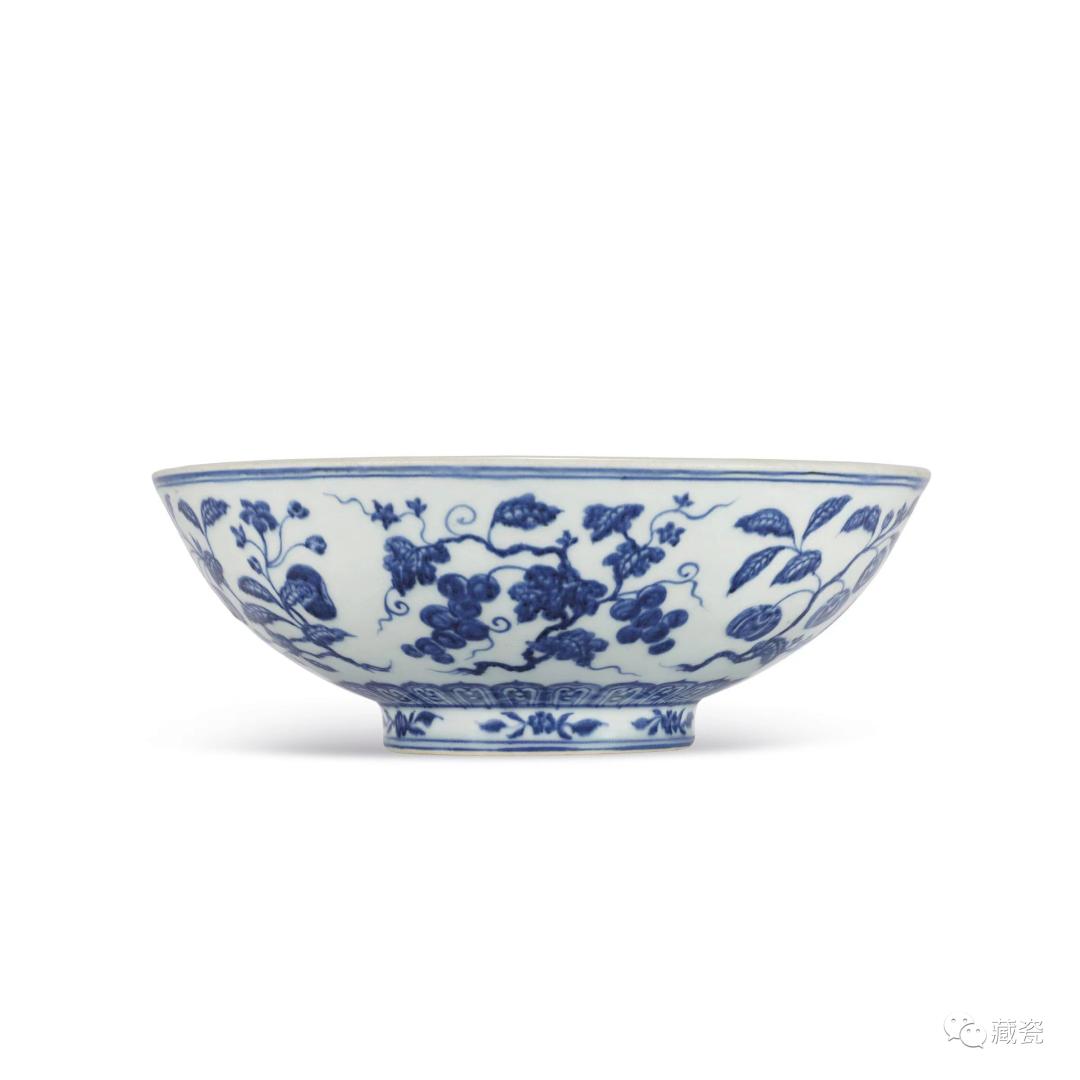 香港佳士得秋拍瓷器成交价,香港佳士得2015秋拍