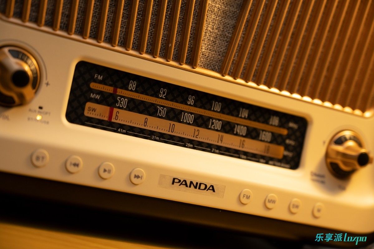 熊猫复古收音机1936评测,熊猫1936音箱