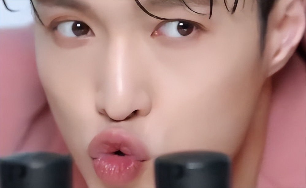 讲真话口红,口红为什么都找男明星代言