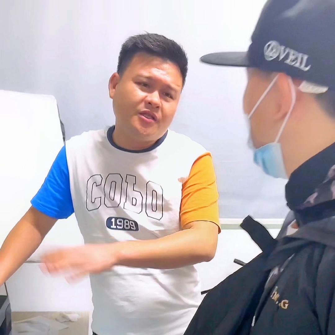 地摊贴膜生意好做吗,2021摆地摊贴膜能赚钱吗